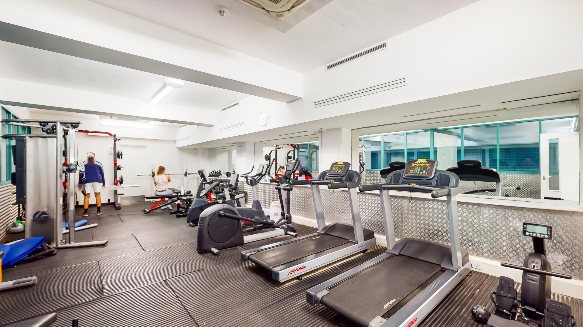 Modern Large Two bedroom Apartment Exeter Road , Kilburn